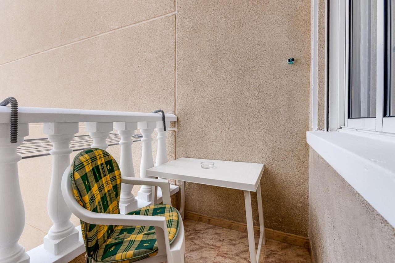 Apartment Caballero De Rodas Torrevieja Zewnętrze zdjęcie