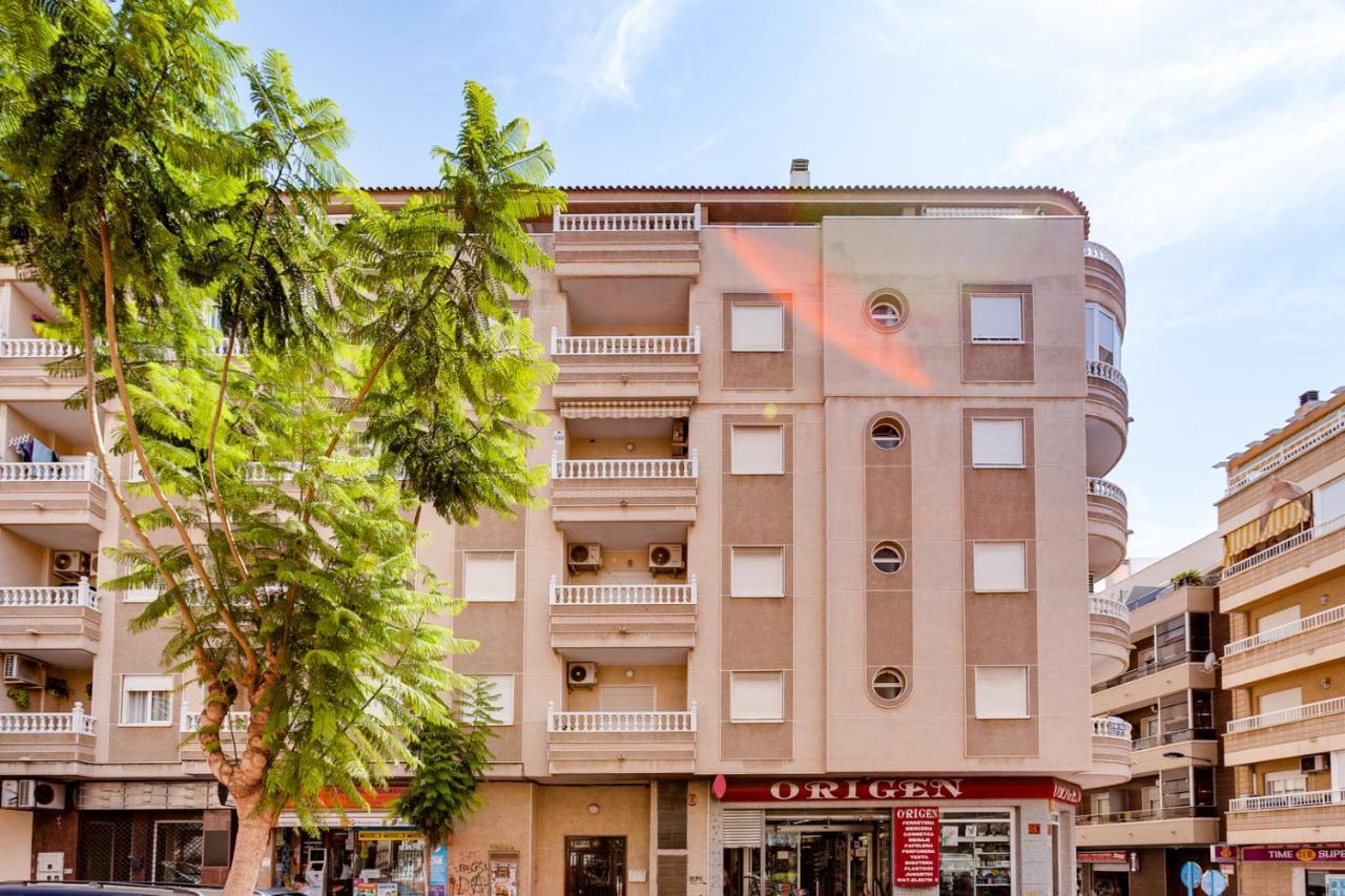 Apartment Caballero De Rodas Torrevieja Zewnętrze zdjęcie