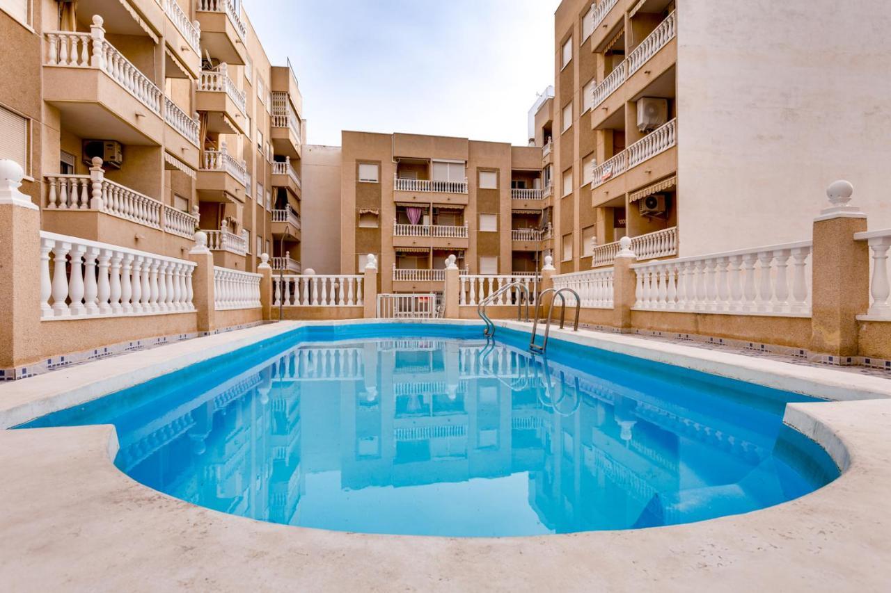 Apartment Caballero De Rodas Torrevieja Zewnętrze zdjęcie